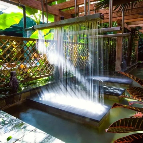 凤山温泉网红打卡.租车价格